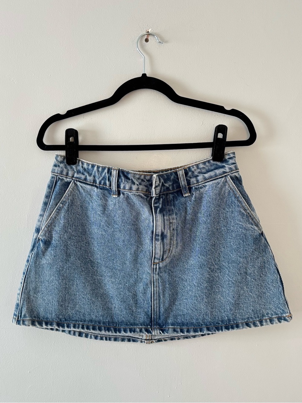 SER.O.YA Kapa A-Line Skirt in Lakeside Denim Mini Jean 100% Cotton Medium Wash - Picture 3 of 6